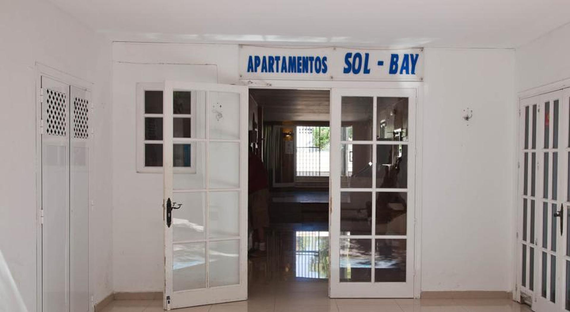 Apartamentos Sol Bay Ibiza-stad Buitenkant foto